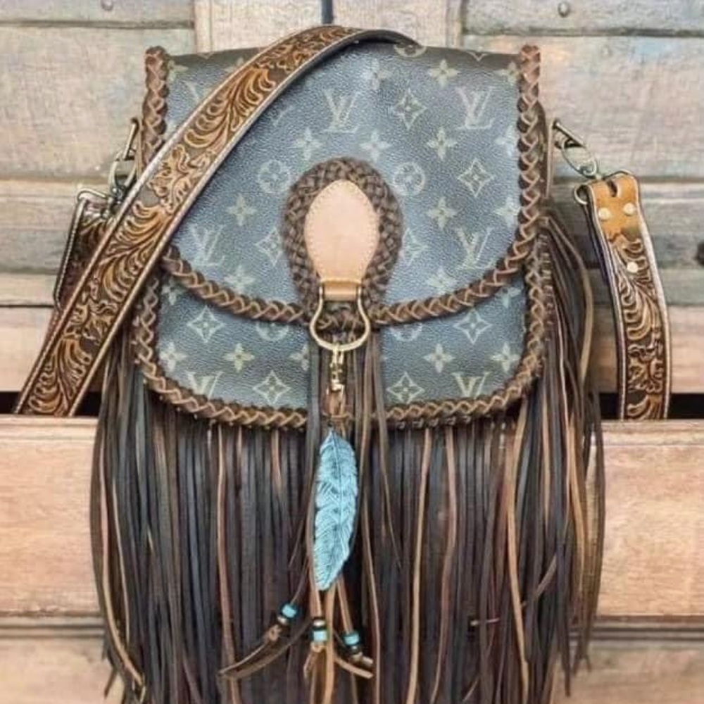 Boho LV purse